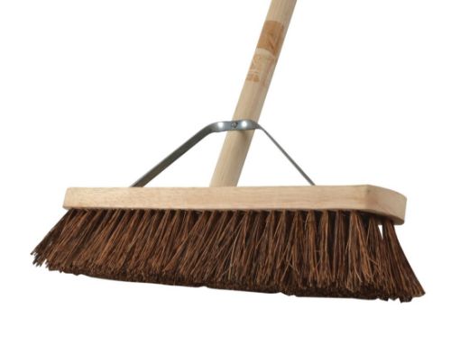 Picture of Faithfull 18" Stiff Bass Broom, Handle & Stay
FAIBRBAS18H