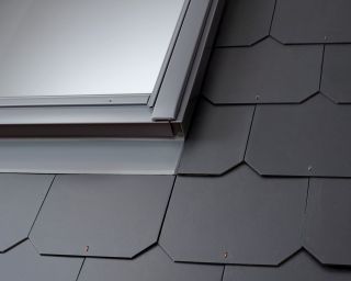Picture of Velux 940mm x 1400mm 8mm Slate Flashing Including BDX Collar
EDL PK08 2000