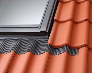 Picture of Velux 550mm x 780mm Recessed 90mm Tile Flashing Including BDX Collar
EDJ CK02 2000