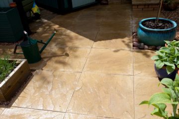 Picture of Brett Broadway Economy Riven Paving Slabs